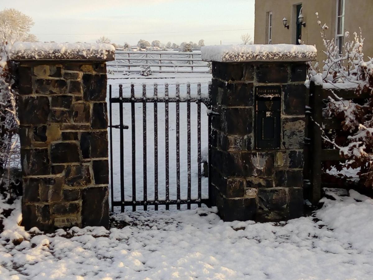 Bed and Breakfast Abbeyview House Abbeyshrule Экстерьер фото