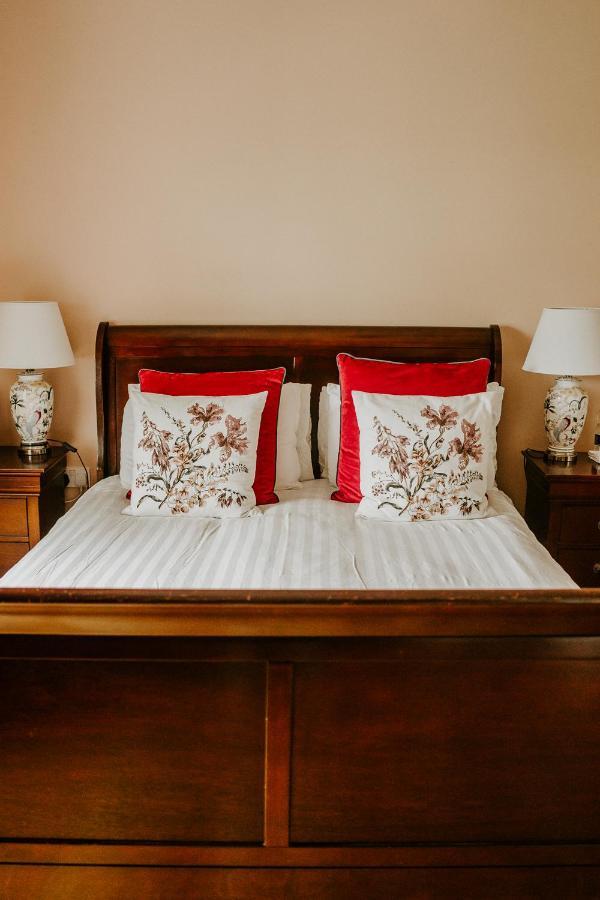 Bed and Breakfast Abbeyview House Abbeyshrule Экстерьер фото
