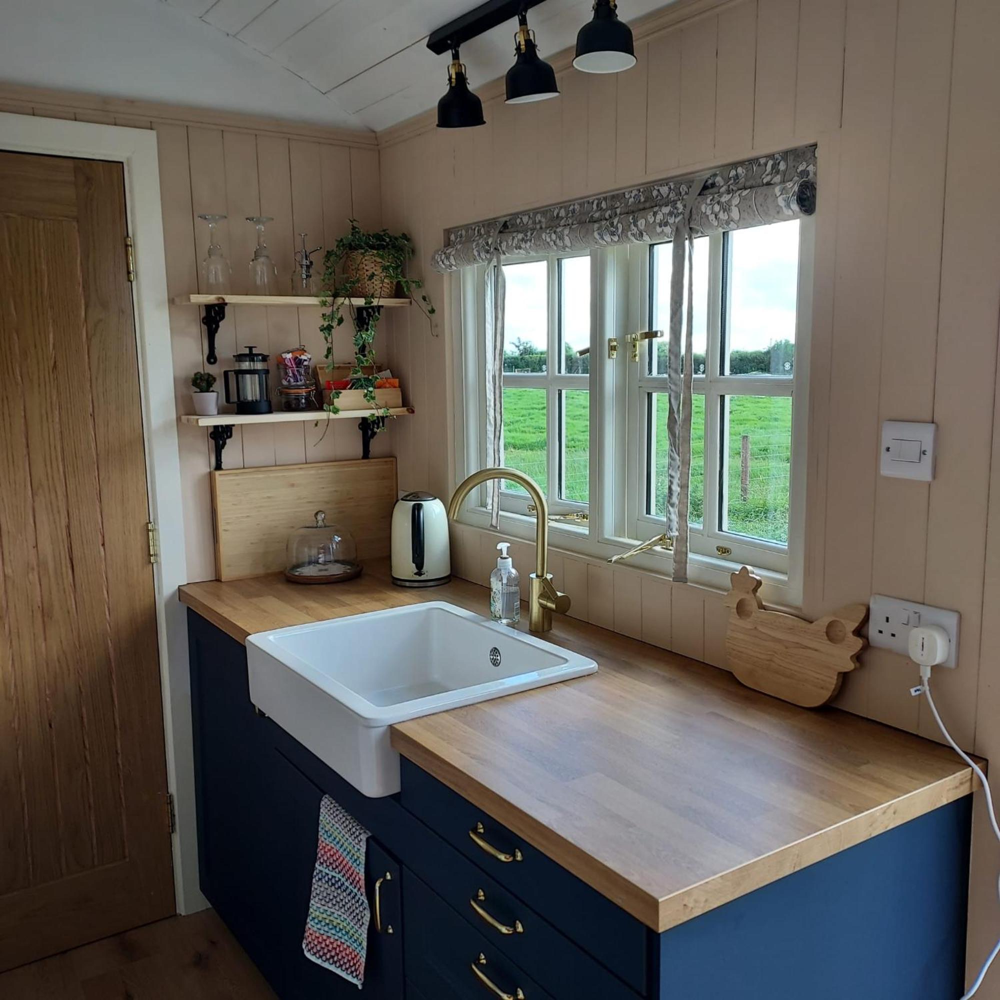 Bed and Breakfast Abbeyview House Abbeyshrule Экстерьер фото